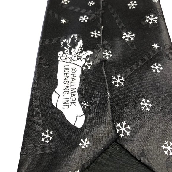Vintage Hallmark Christmas Necktie 4" Tie Santa Claus and Reindeer Sled EUC - Picture 5 of 6